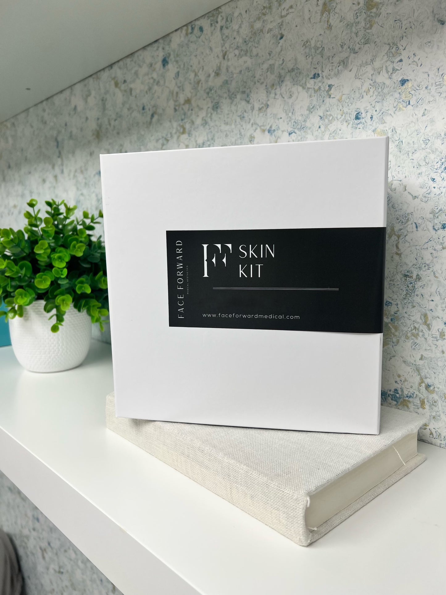 Face Forward Skinbetter Science Brightening Kit